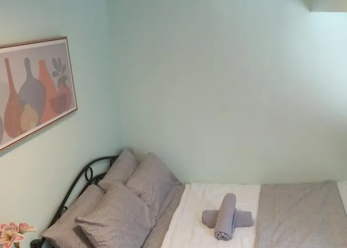 Victoria Affordable Loftstyle 2br Manila