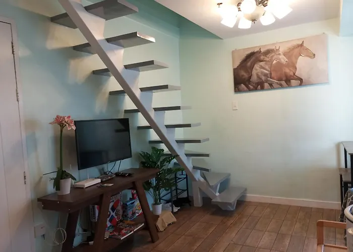 Victoria Affordable Loftstyle 2br
